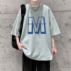 浅蓝色