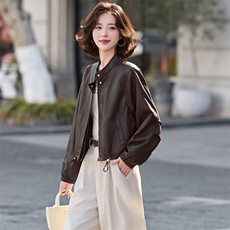 2026春装新款简约时髦风尚短款皮衣外套，女装皮衣，魅丽静蓝