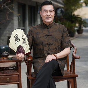 主推风唐装男夏新款香云纱立体扣冰丝提花短袖中老年套装图片