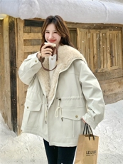 现货！放心推！羊羔毛拼接羽绒服女2025冬新款派克服加厚保暖外套，女装羽绒服，慧尚2-185