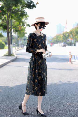 貂绒钻领气质连衣裙含羊毛，女装连衣裙，澳洛菲