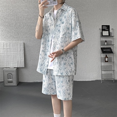 浅蓝
