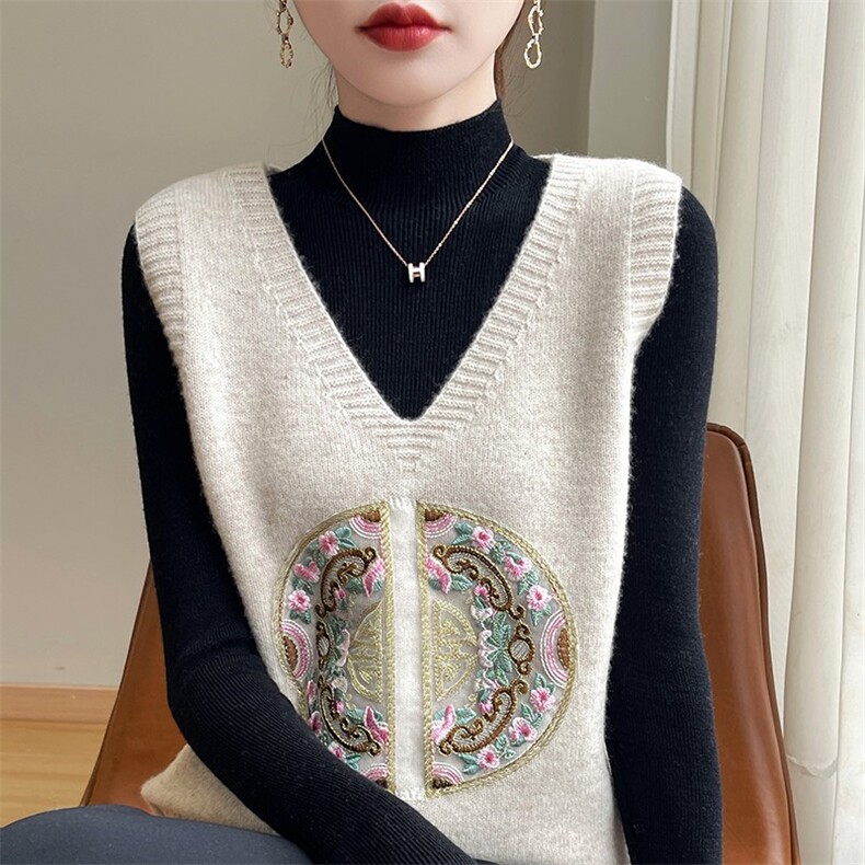 时尚潮流2024年秋季羊毛纯毛双股绣贴马甲舒适百搭简约女羊毛马甲，女装马甲，梵泰羊绒