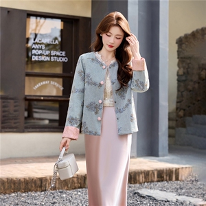 复古风重工亮片钉珠牛仔外套2026春新款提花工艺袖口高级感牛仔衣，女装牛仔外套，流量+