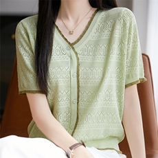 小众镂空薄款针织开衫短袖女t恤2025夏新款宽松短外搭时尚V领上衣，女装T恤，绒汀羊绒