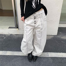 灰色