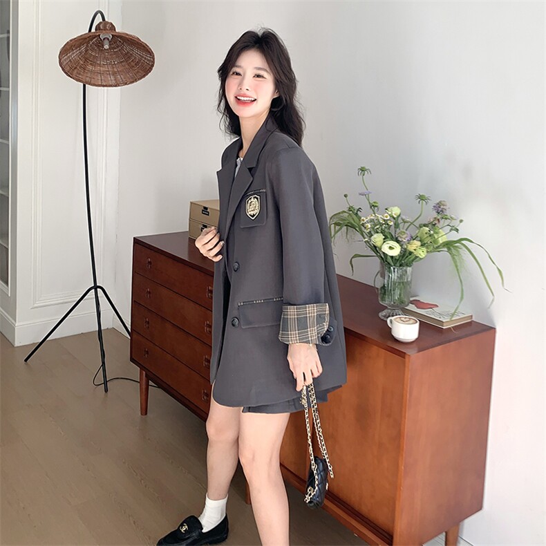 西装套装210-6503-P195-K2882025年秋季，女装套装/套裙，韩蜜菓