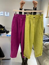 春季灯芯绒裤子，其它，泓利