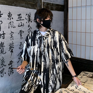 特批P25无差价夏季薄款冰丝设计感潮复古水墨画五分袖衬衫男CD891图片