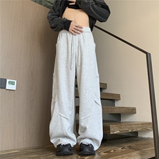 灰色