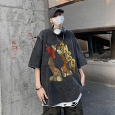 黑色
