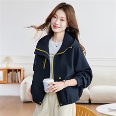 现货！2026年春季女士休闲风短款小衣防风外套，女装短外套，沐七七