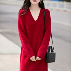 2025百搭时尚简约v领长袖连衣裙，女装连衣裙，蒙特羊绒