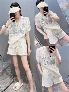 蕾丝套装图片