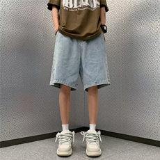 蓝色