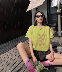 2023夏装短袖圆领刺绣兔子T恤,女装T恤,艾涵o