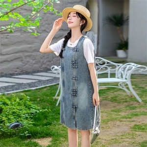 新中式盘扣牛仔裙女方领连衣裙2024夏新款无袖背心裙时尚减龄裙子图片