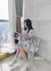 韩版收腰碎花小清新连衣裙，女装连衣裙，YO\VLF雅洛菲