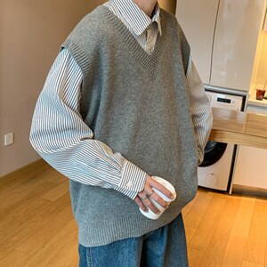 M2206-P32纯色针织衫V领背心毛衣男生图片