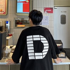 黑色