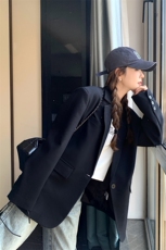黑色显瘦高级感西装短外套女小个子2025春季新款简约百搭西服上衣，女装西装，2C125