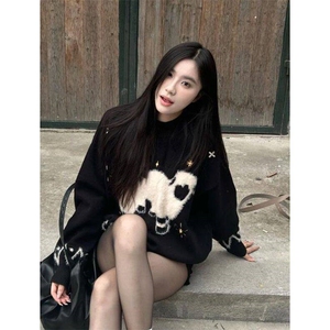 美式甜辣妹高级氛围感小羊提花黑色毛衣女秋冬季百搭圆领针织上衣图片
