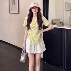 欧韩时尚潮流套装女夏新款圆领印花侧开叉短袖上衣蕾丝短裤两件套，女装套装/套裙，江南