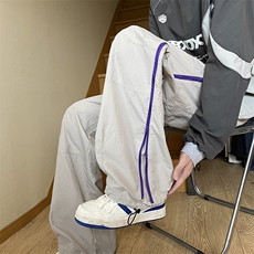 灰色