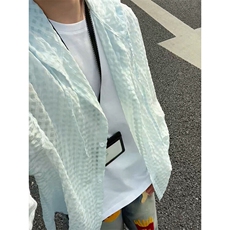 蓝色