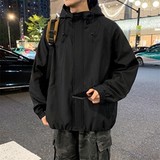 黑色