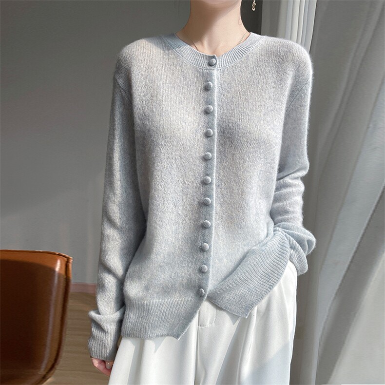 高级感羊毛绒女秋冬低圆领长袖针织打底衫宽松毛衣，女装针织衫/毛衣，多娇羊绒