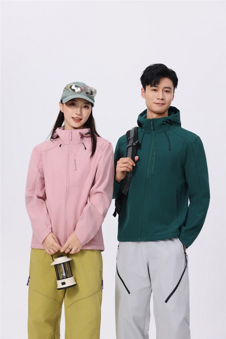 2025百搭时尚简约高领连帽百搭冲锋衣，女装短外套，衫都服饰