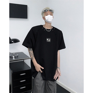 美式高街小众结构金属设计感廓形圆领宽松垫肩短袖T恤TX1123P68图片