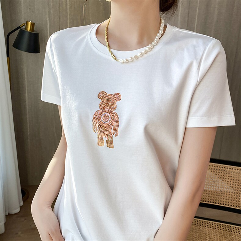 夏季时尚小熊个性彩图T恤，女装T恤，元素羊绒