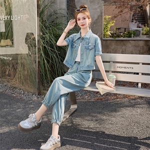 夏季时尚牛仔套装女2025年新款休闲穿搭欧货时髦洋气九分裤两件套图片