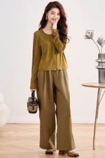 2024年秋季长袖圆领休闲气质针织上衣休闲阔腿裤套装三件套，女装套装/套裙，初闻兮