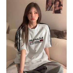 抖音得物品质二开240克宽松纯棉美式潮牌印花三条杠中性风短袖T恤