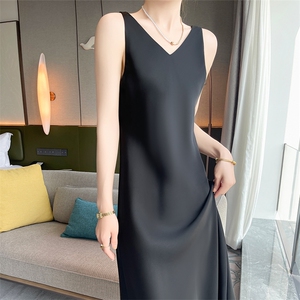 高级感真丝吊带连衣裙女春夏醋酸缎面中长裙内搭丝绸无袖气质图片