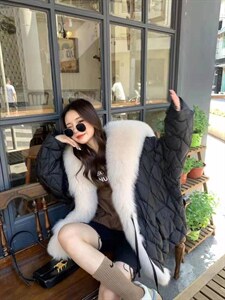 2021冬季新款欧洲站时尚潮海军大狐狐毛领加门襟羽绒皮草外套,女装皮草,L·H·X