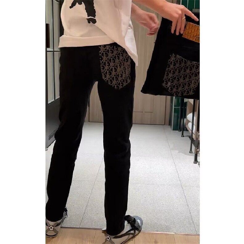 高端轻奢黑色修身小直筒牛仔裤男ins潮牌百搭字母烫印弹力小脚裤,男装牛仔裤,星座506A