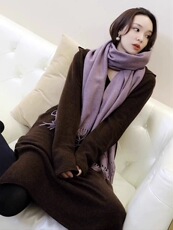 羊毛连帽针织连衣裙女2024年新款秋冬季长袖慵懒范裙子，女装连衣裙，恩泰羊绒