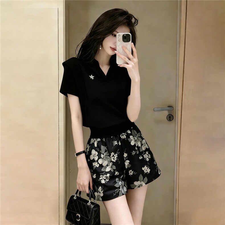 时尚气质复古提花短裤套装女夏季新款黑色减龄V领短袖两件套潮流图片
