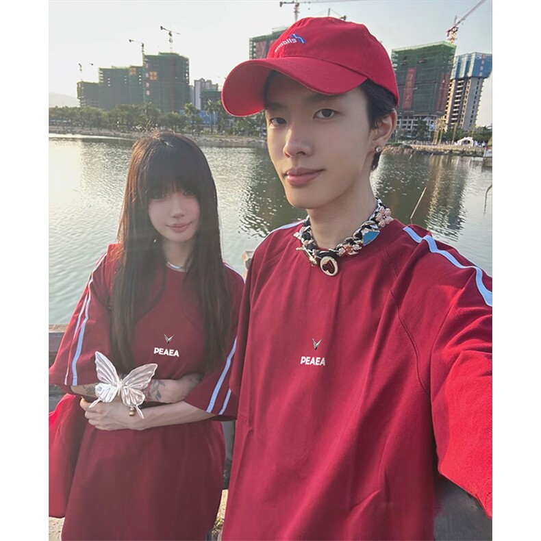 抖音得物高品质二开240克宽松纯棉美式潮牌三条杠织带短袖T恤,男装T恤,电商A486