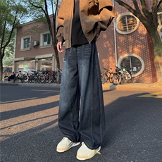 蓝灰色