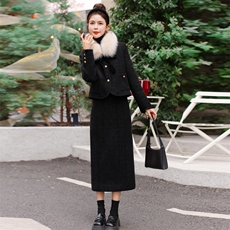 小香风女2024秋冬新款高级感欧货名媛红色羽绒毛呢冬裙，女装羽绒服，雅静靓衣