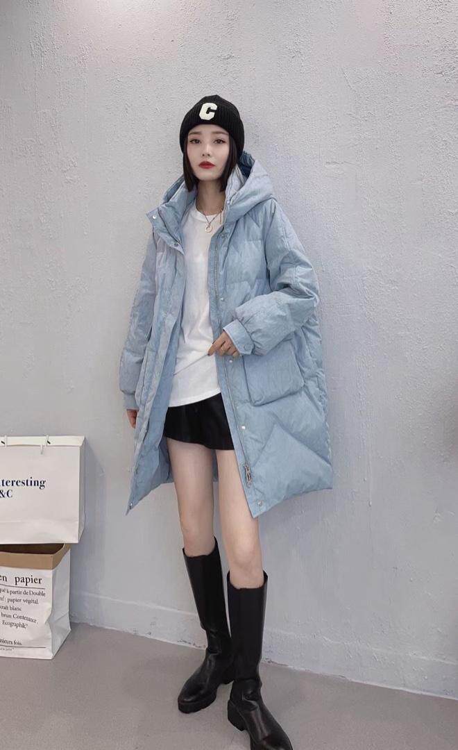 冬季中长款紫外线变色羽绒服，女装羽绒服，知名度