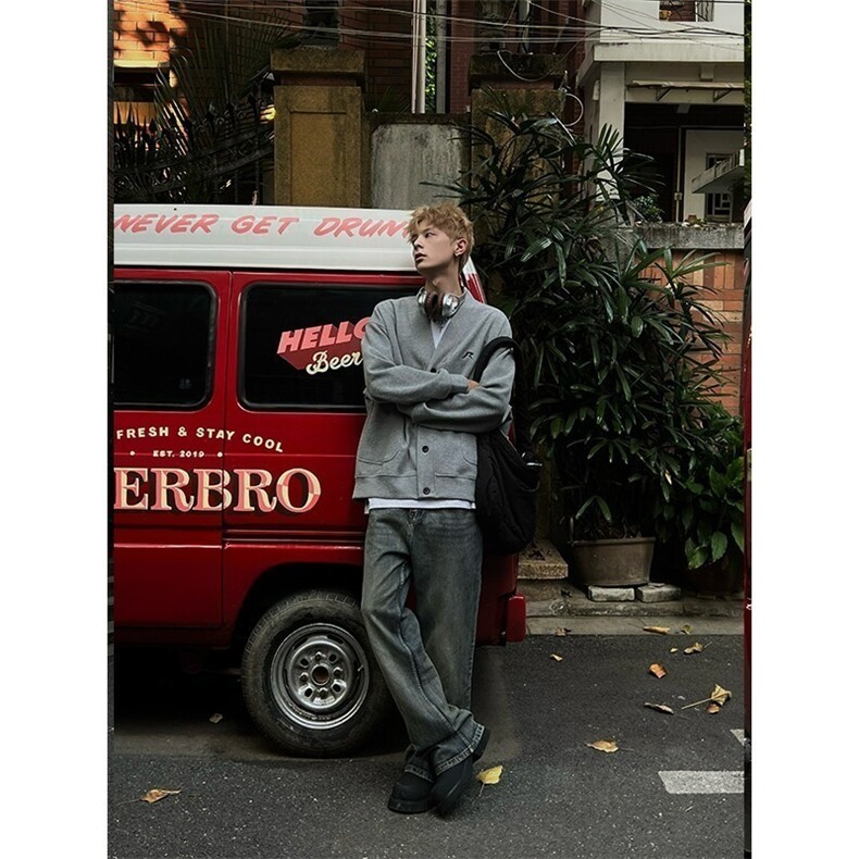 649-P38美式开衫纽扣V领卫衣潮牌春秋情侣宽松复古针织基础外套，女装短外套，电商B323A