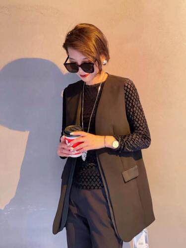 时尚新款马甲，女装马夹，依依主导