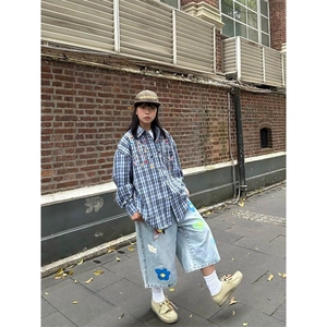 AK2287-P50花瓣印花牛仔短裤女复古做旧水洗直筒休闲七分裤图片