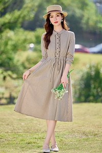 高端纯棉长袖连衣裙中长款2026新款女春秋洋气减龄显瘦格子衬衫裙图片